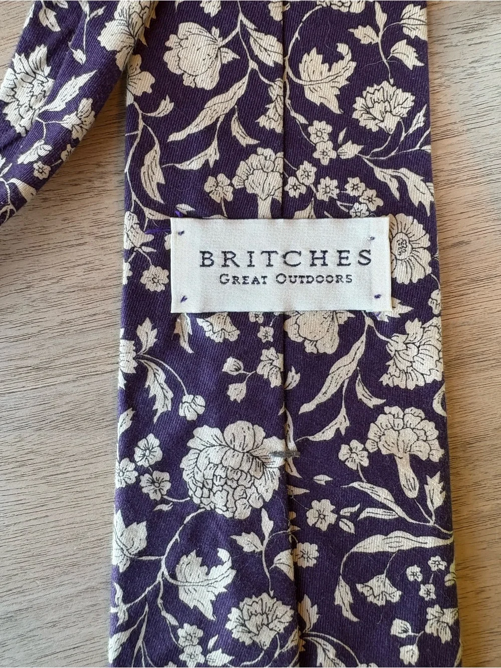 Britches Great Outdoors 100% Cotton Made in USA Purple White Floral Tie